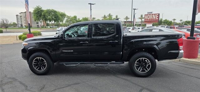 2016 Toyota Tacoma in Mesa, AZ 85212 - 18138481 9
