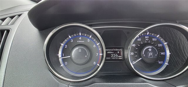 2011 Hyundai Sonata in Mesa, AZ 85212 - 18138483 15