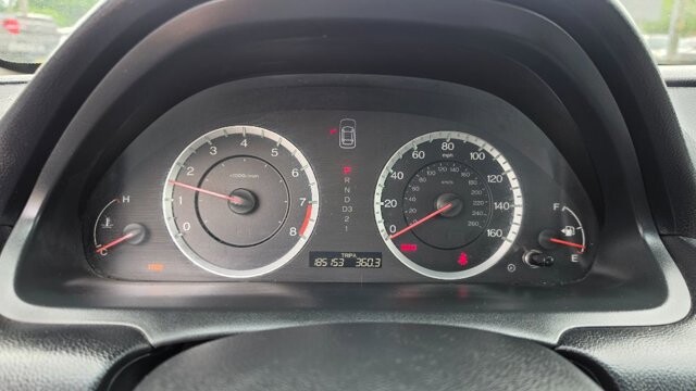 2011 Honda Accord in Cartersville, GA 30120 - 18138484 10