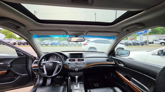 2011 Honda Accord in Cartersville, GA 30120 - 18138484 8