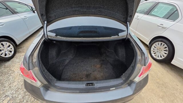 2011 Honda Accord in Cartersville, GA 30120 - 18138484 12