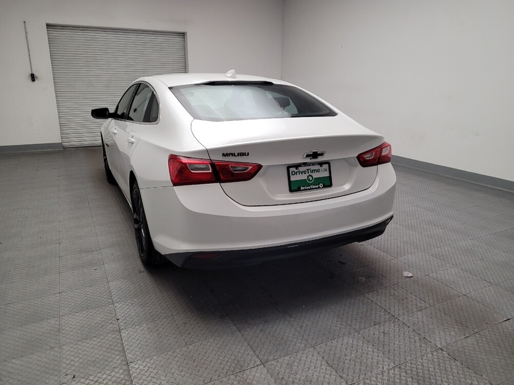 2018 Chevrolet Malibu in Downey, CA 90241 - 18138492 6
