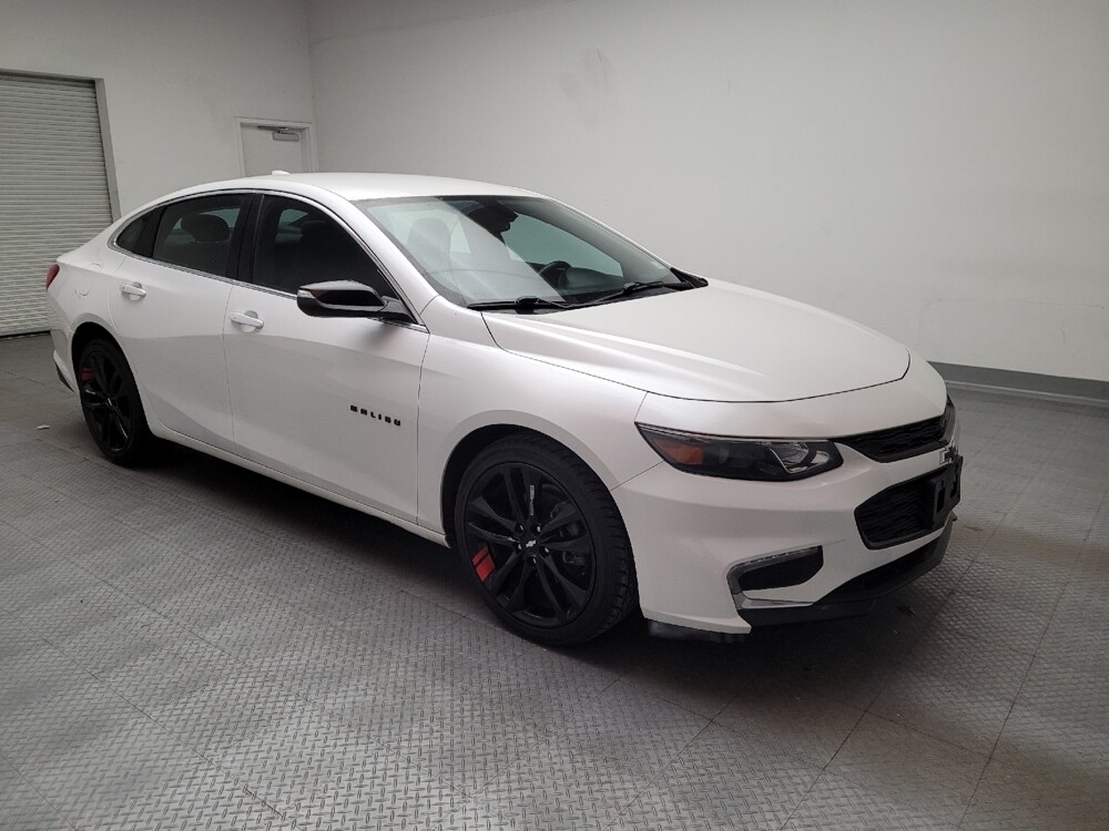 2018 Chevrolet Malibu in Downey, CA 90241 - 18138492 11