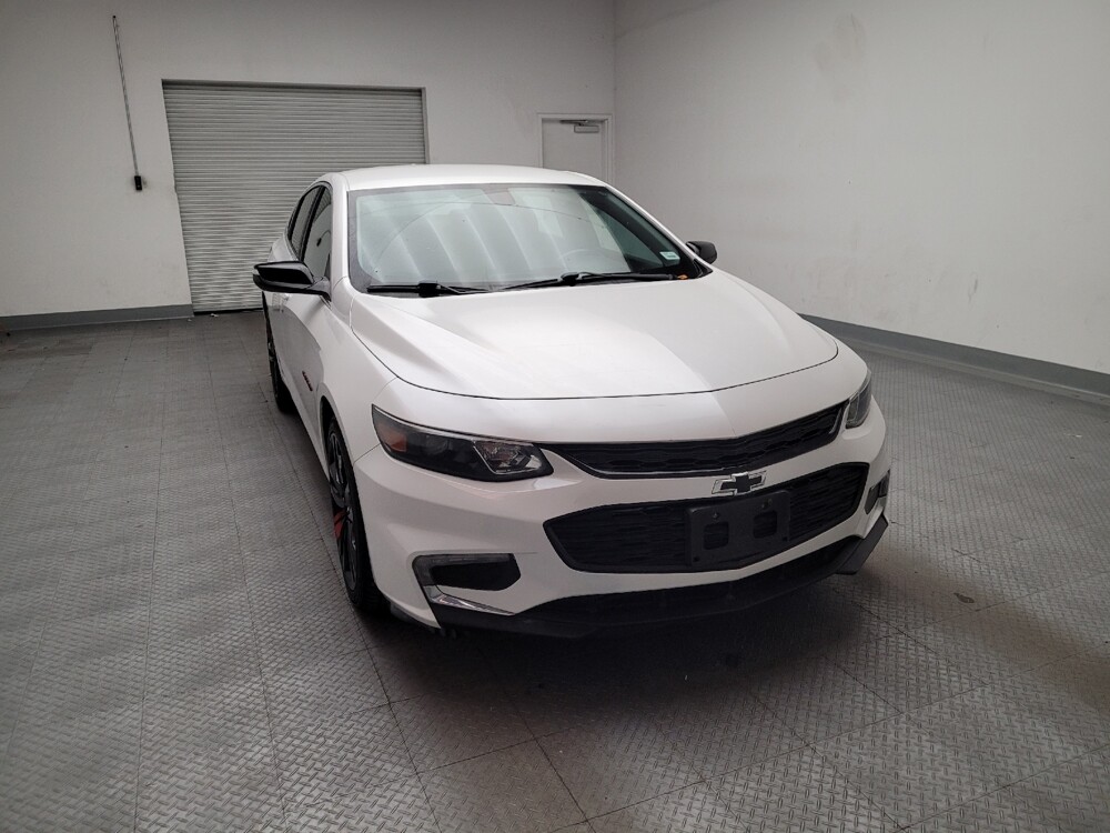 2018 Chevrolet Malibu in Downey, CA 90241 - 18138492 14