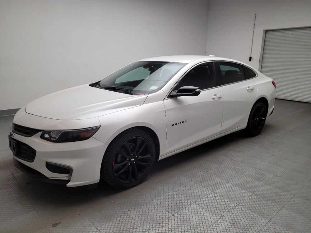 2018 Chevrolet Malibu in Downey, CA 90241 - 18138492 2