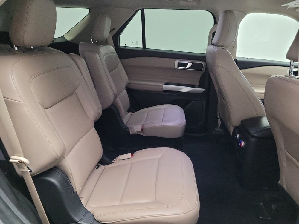 2021 Ford Explorer in Montclair, CA 91763 - 18138503 19
