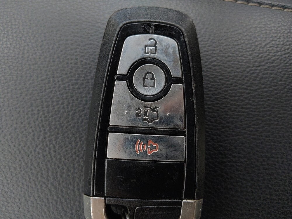2018 Ford Fusion in Stone Mountain, GA 30083 - 18138507 32