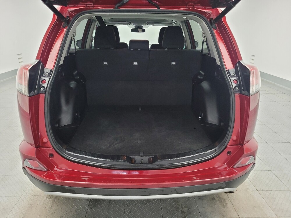 2018 Toyota RAV4 in Madison, TN 37115 - 18138510 29