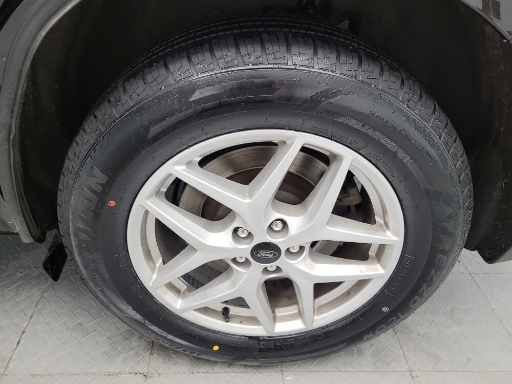 2023 Ford Edge in Fairfield, OH 45014 - 18138511 31