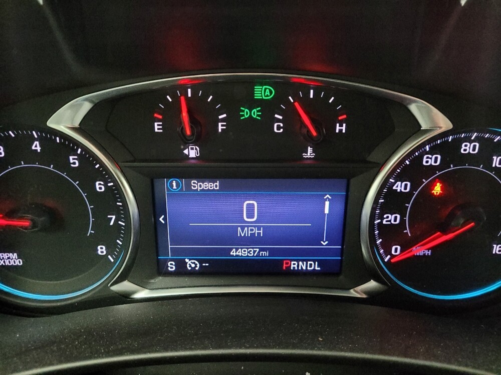 2023 Chevrolet Equinox in Eastpointe, MI 48021 - 18138512 23