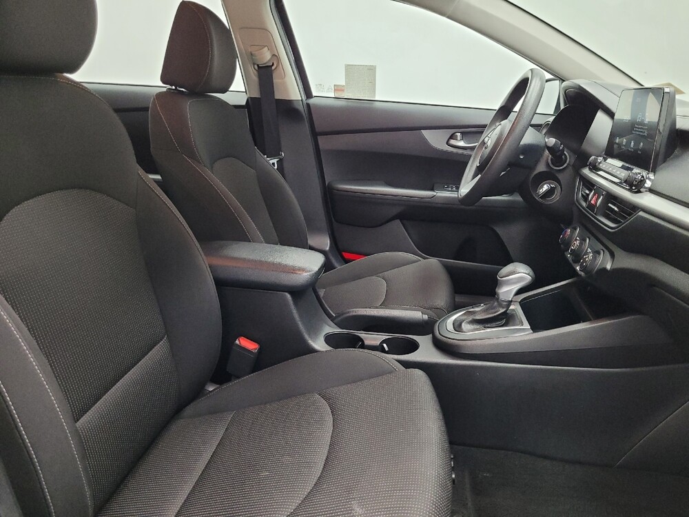 2021 Kia Forte in Las Vegas, NV 89102 - 18138513 21