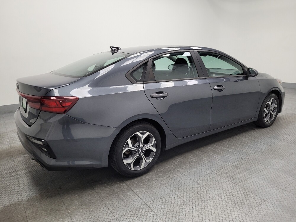 2021 Kia Forte in Las Vegas, NV 89102 - 18138513 10