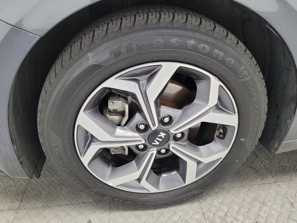 2021 Kia Forte in Las Vegas, NV 89102 - 18138513 31