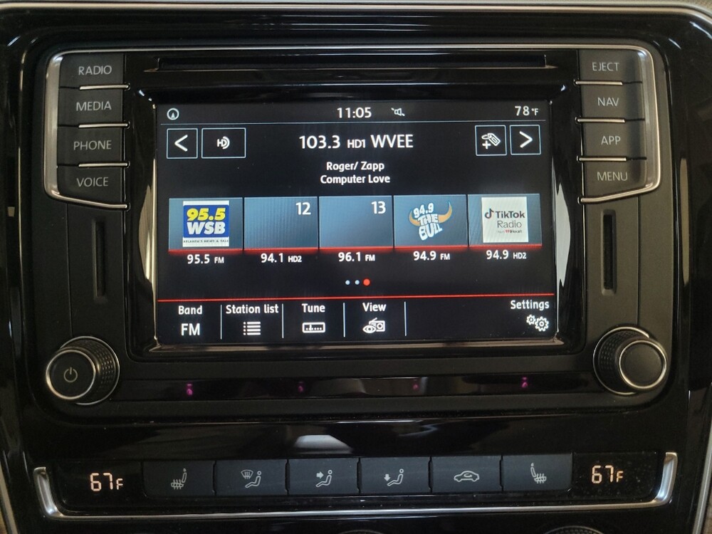 2018 Volkswagen Passat in Jackson, MS 39211 - 18138517 25