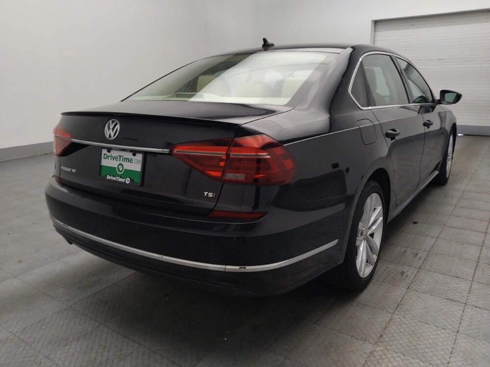 2018 Volkswagen Passat in Jackson, MS 39211 - 18138517 9