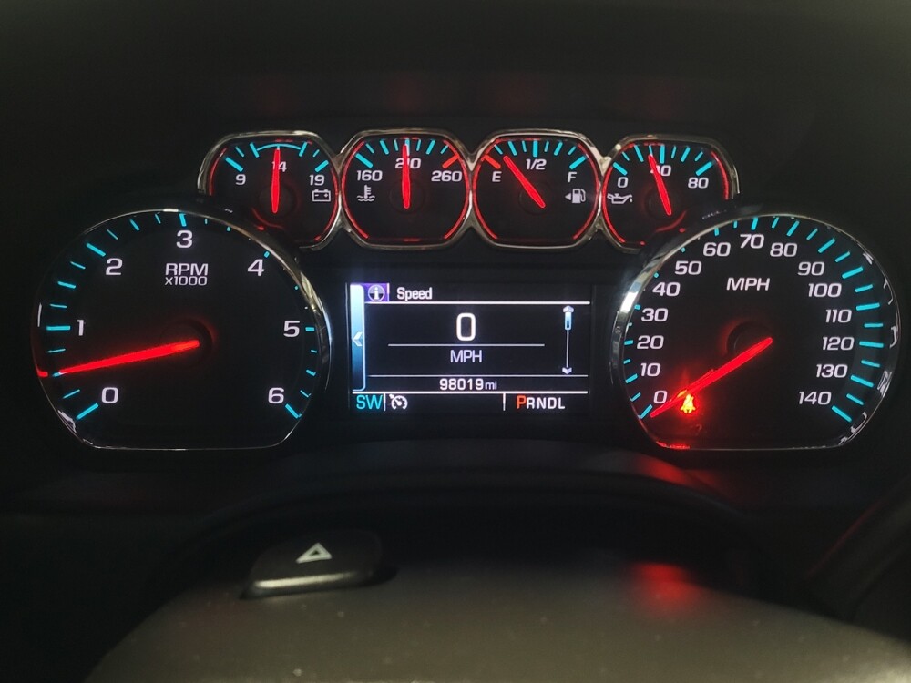 2018 Chevrolet Tahoe in Macon, GA 31210 - 18138524 23