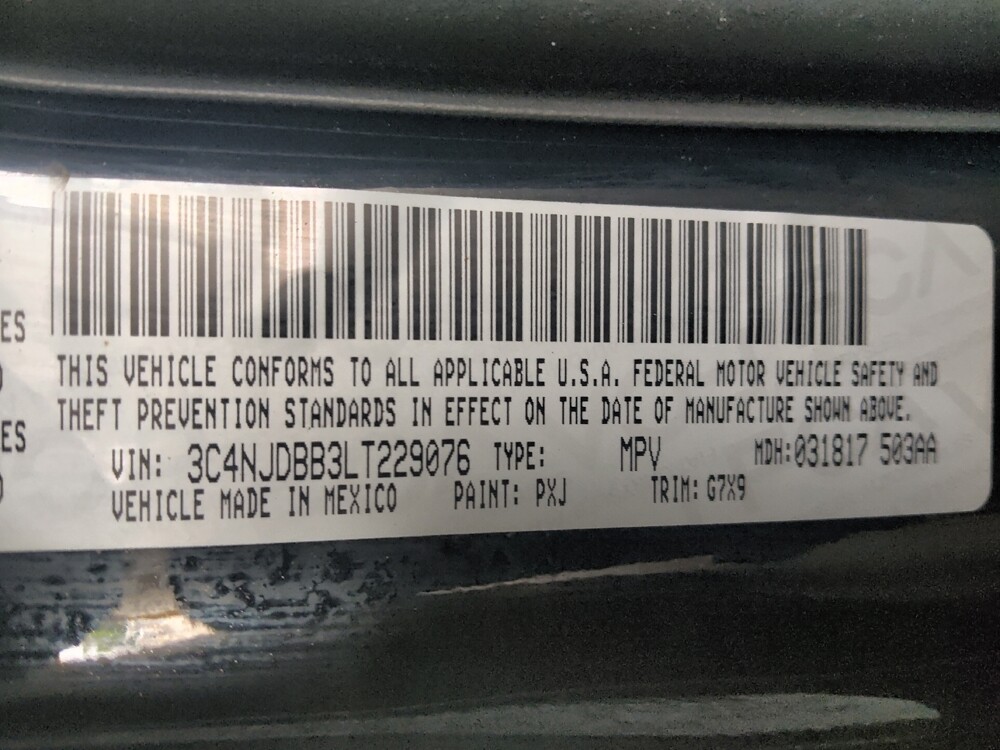2020 Jeep Compass in Marietta, GA 30062 - 18138529 33