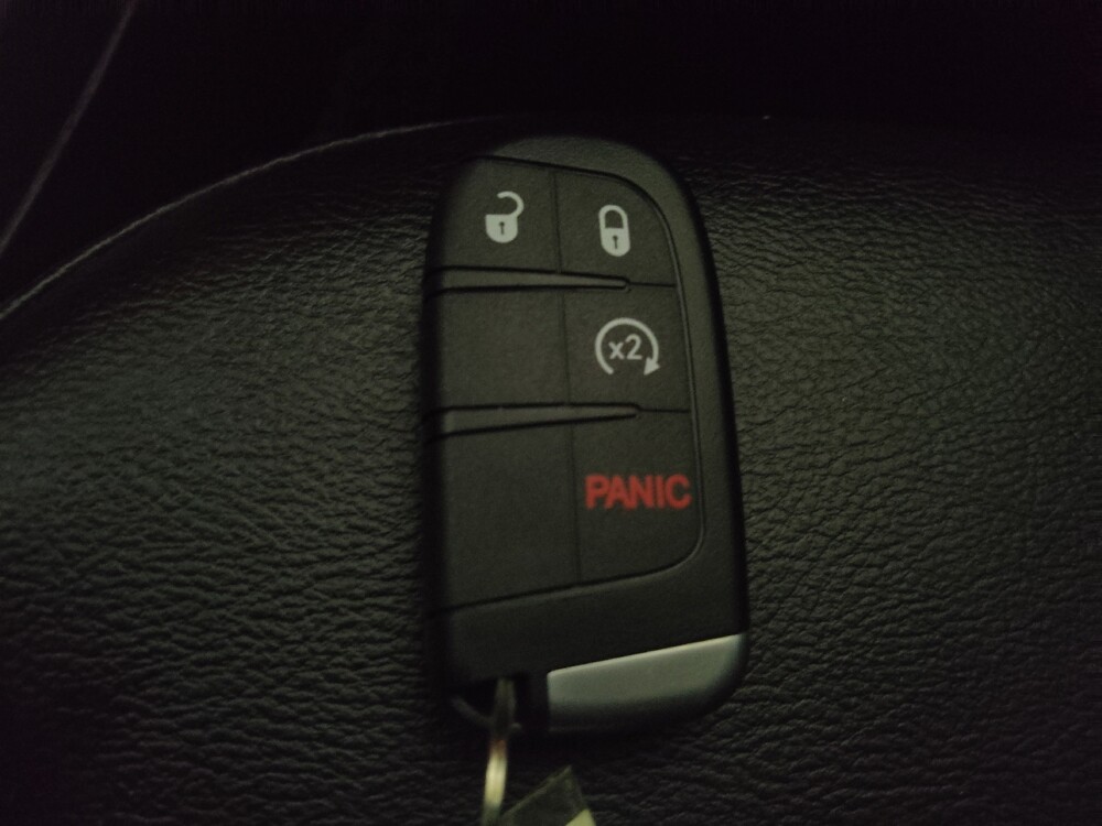 2020 Jeep Compass in Marietta, GA 30062 - 18138529 27