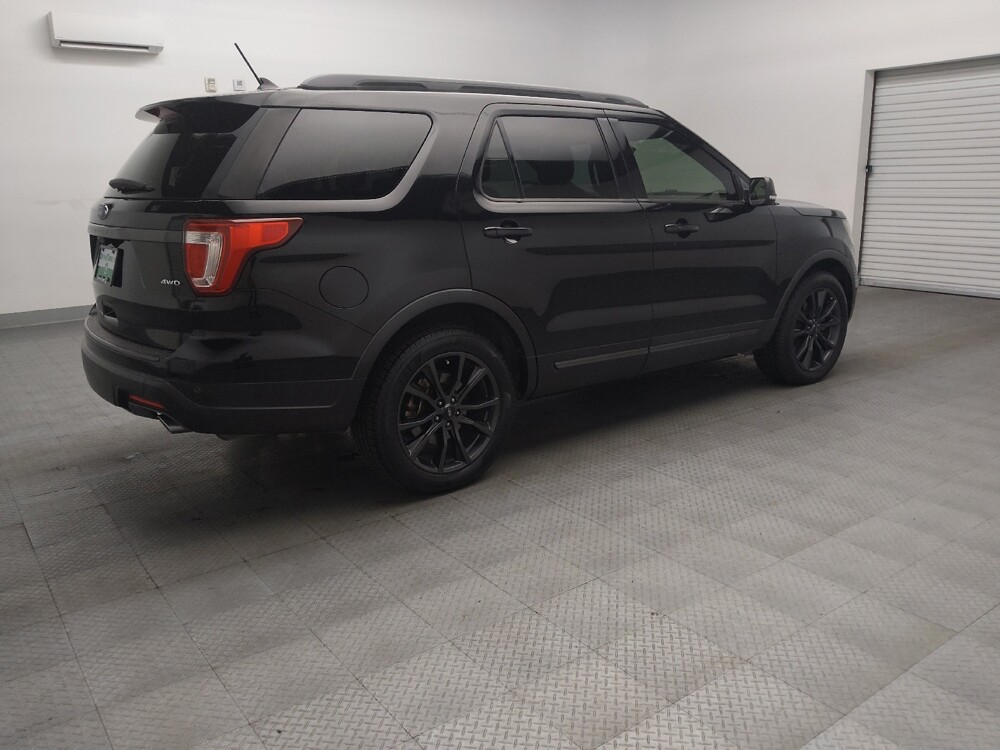 2018 Ford Explorer in Fort Worth, TX 76116 - 18138543 10