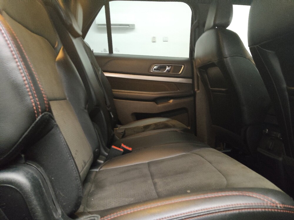 2018 Ford Explorer in Fort Worth, TX 76116 - 18138543 19