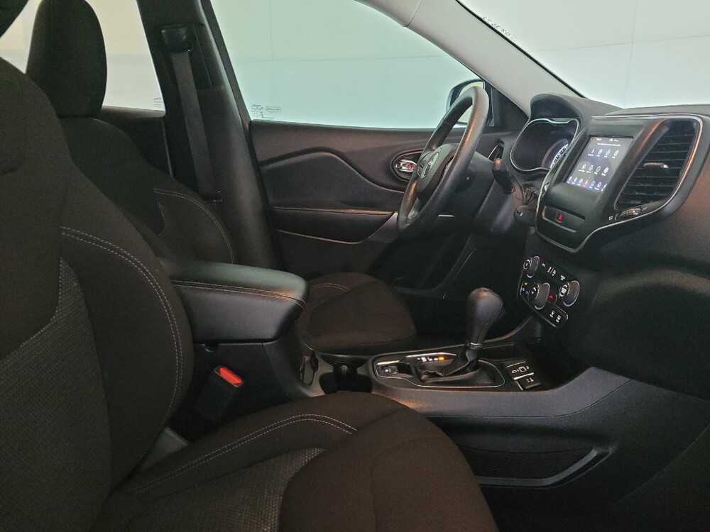 2019 Jeep Cherokee in Arlington, TX 76011 - 18138544 21