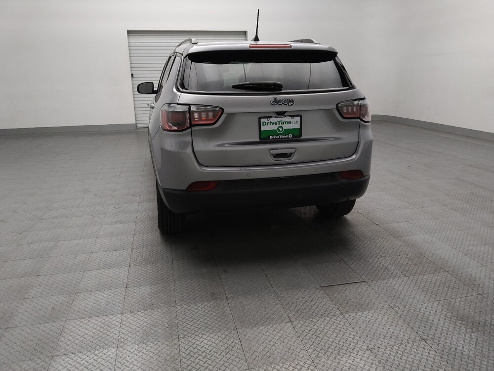 2018 Jeep Compass in Oklahoma City, OK 73139 - 18138546 6