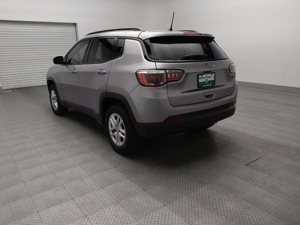 2018 Jeep Compass in Oklahoma City, OK 73139 - 18138546 5