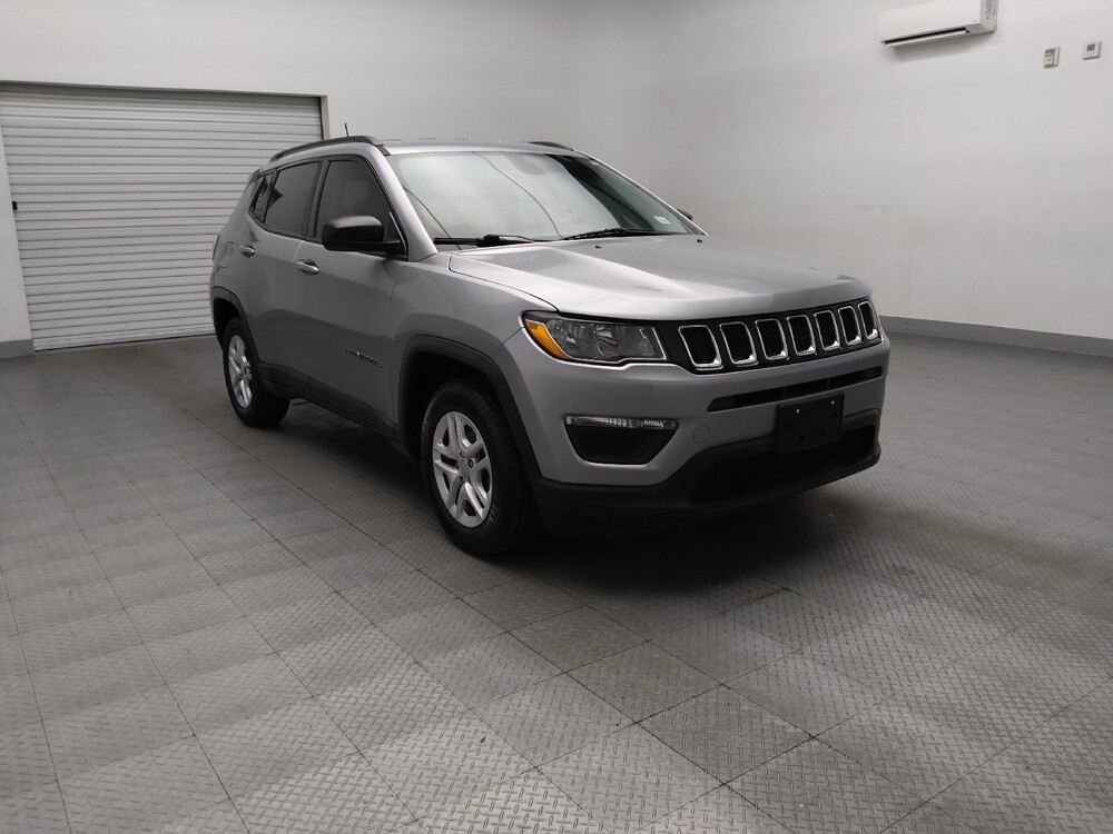 2018 Jeep Compass in Oklahoma City, OK 73139 - 18138546 13
