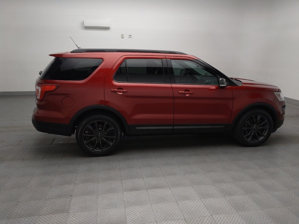 2018 Ford Explorer in Oklahoma City, OK 73139 - 18138547 10