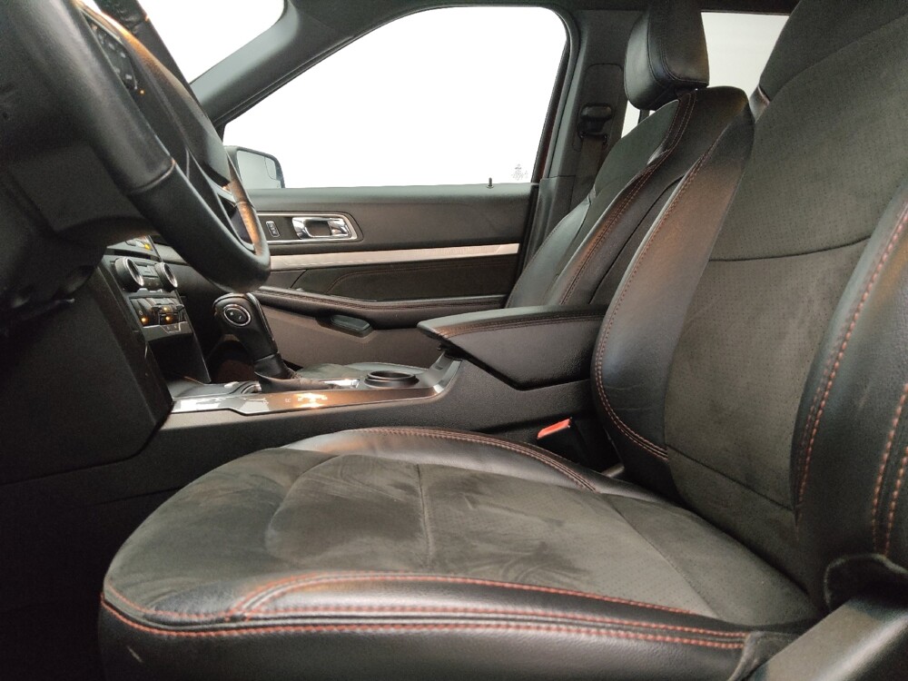 2018 Ford Explorer in Oklahoma City, OK 73139 - 18138547 17