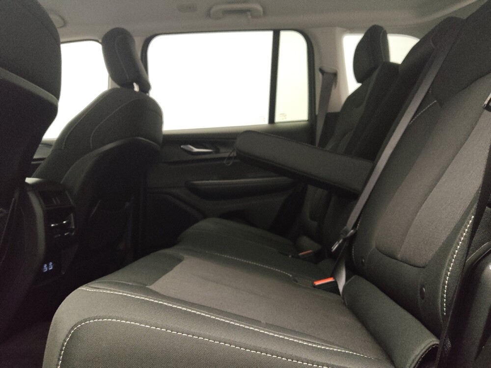 2023 Jeep Grand Cherokee in Lubbock, TX 79424 - 18138548 18