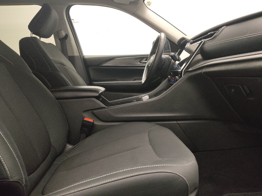 2023 Jeep Grand Cherokee in Lubbock, TX 79424 - 18138548 21