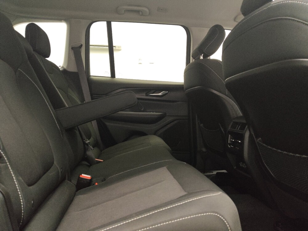 2023 Jeep Grand Cherokee in Lubbock, TX 79424 - 18138548 19