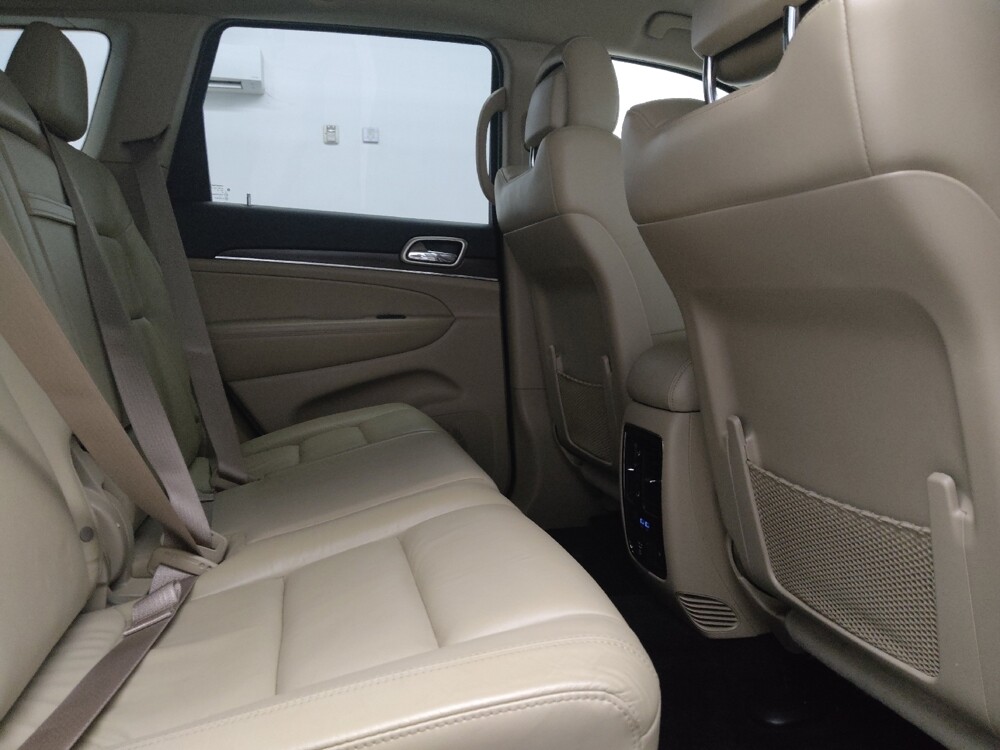 2017 Jeep Grand Cherokee in Fort Worth, TX 76116 - 18138549 19
