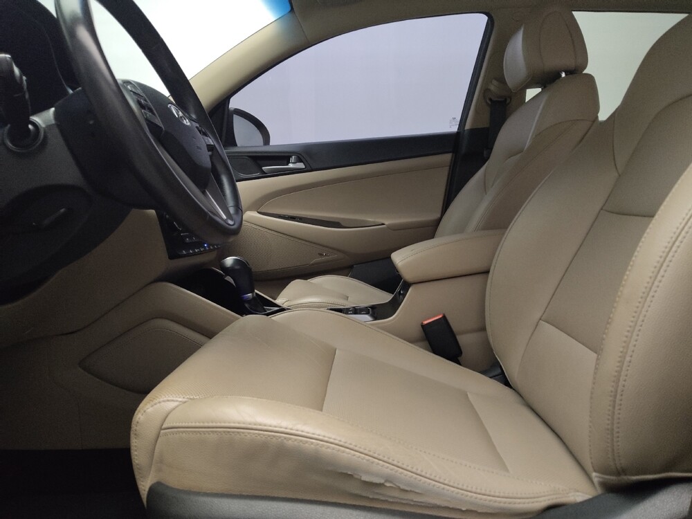 2017 Hyundai Tucson in Fort Worth, TX 76116 - 18138551 17