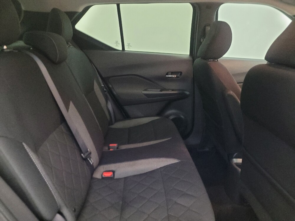 2019 Nissan Kicks in Mesa, AZ 85210 - 18138555 19