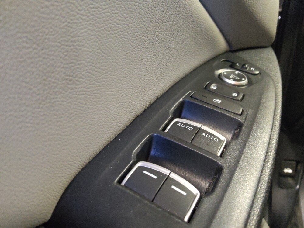 2019 Honda Accord in Phoenix, AZ 85022 - 18138560 27