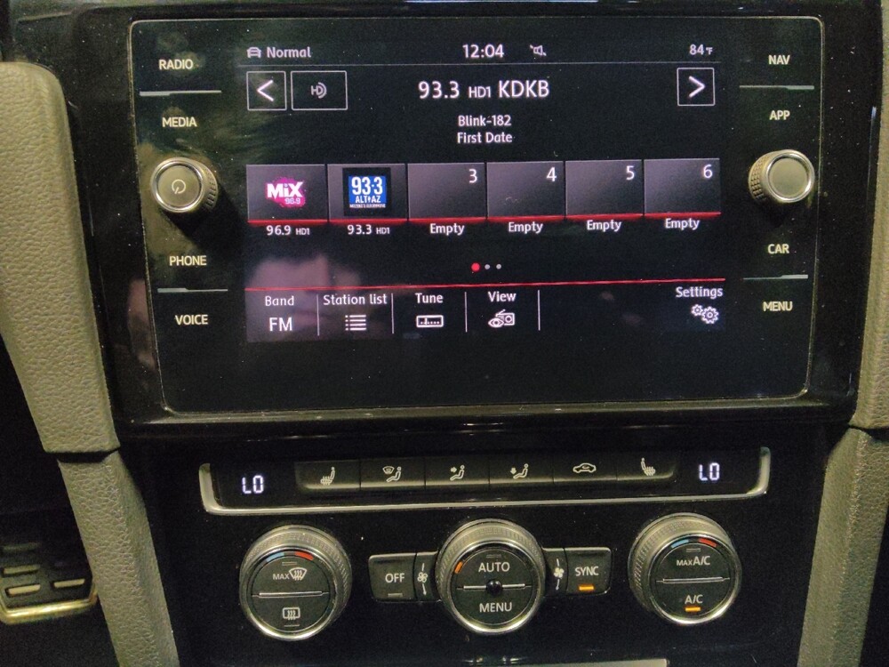 2018 Volkswagen GTI in Phoenix, AZ 85015 - 18138561 25