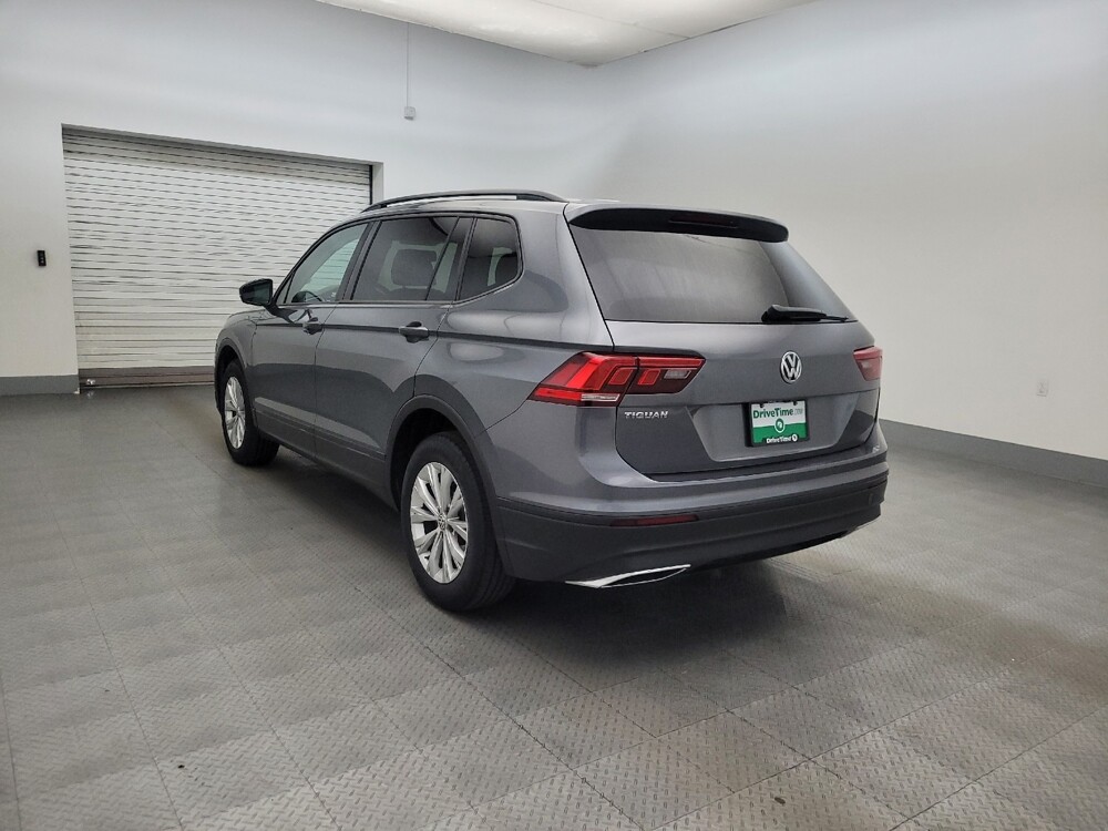 2019 Volkswagen Tiguan in Glendale, AZ 85301 - 18138562 5