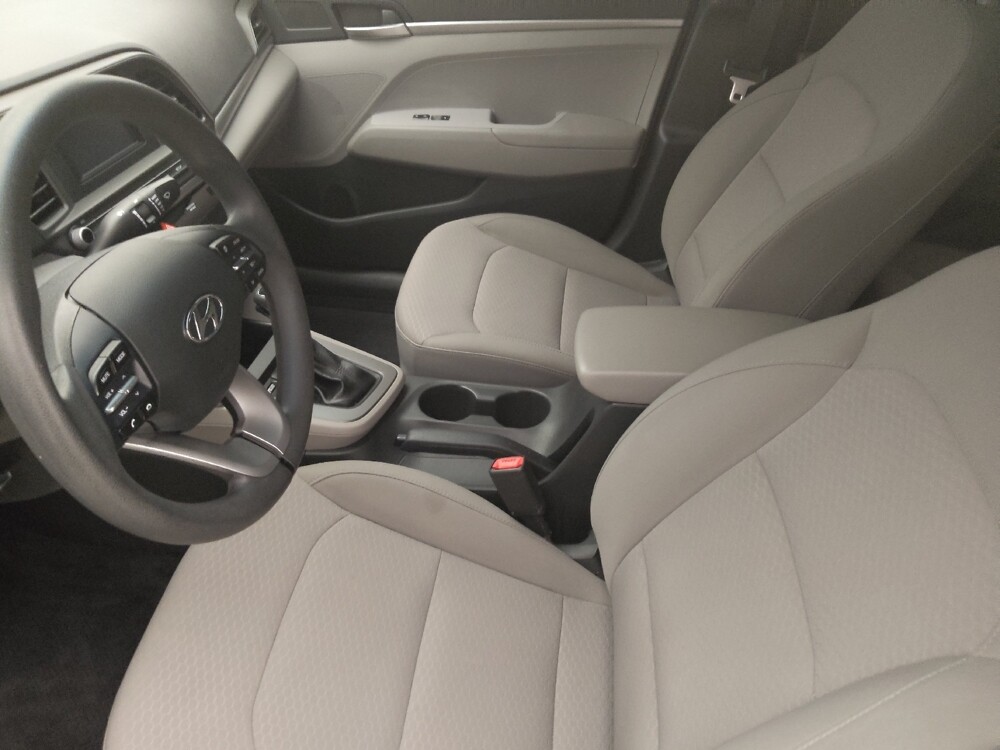 2020 Hyundai Elantra in Tallahassee, FL 32304 - 18138574 17