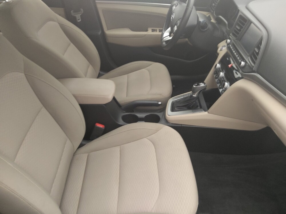 2020 Hyundai Elantra in Tallahassee, FL 32304 - 18138579 21