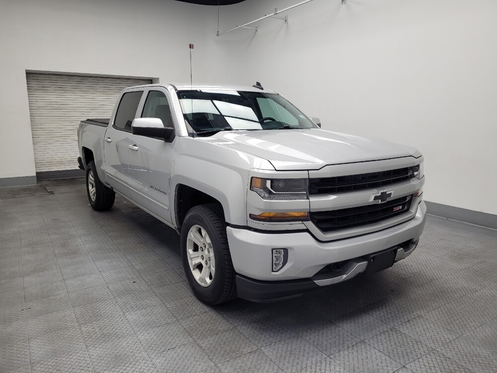 2018 Chevrolet Silverado 1500 in Las Vegas, NV 89102 - 18138583 13