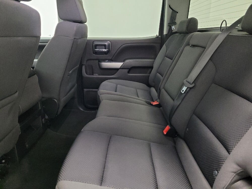 2018 Chevrolet Silverado 1500 in Las Vegas, NV 89102 - 18138583 18