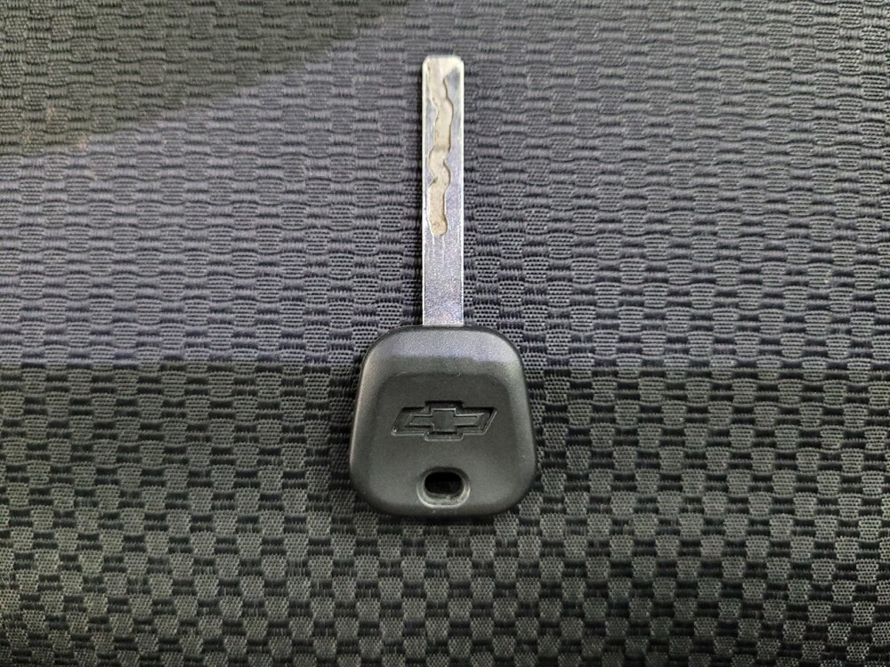 2018 Chevrolet Silverado 1500 in Las Vegas, NV 89102 - 18138583 32