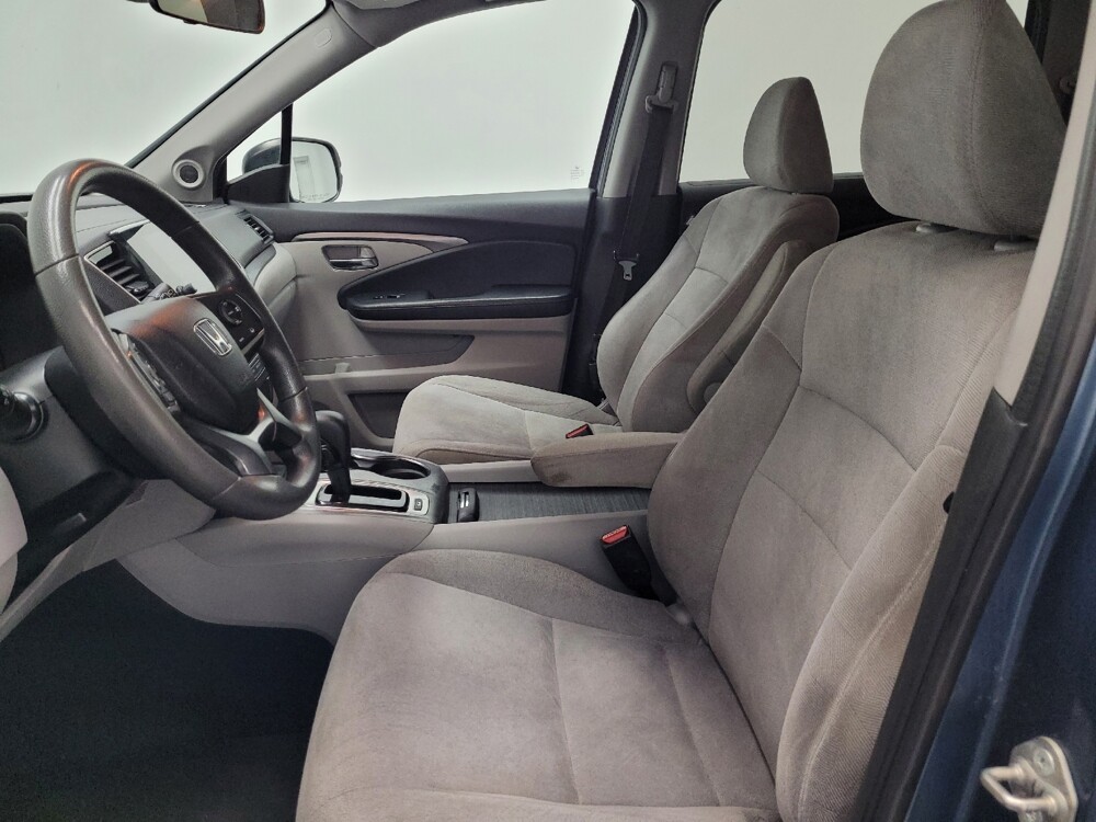 2019 Honda Pilot in Las Vegas, NV 89104 - 18138584 17