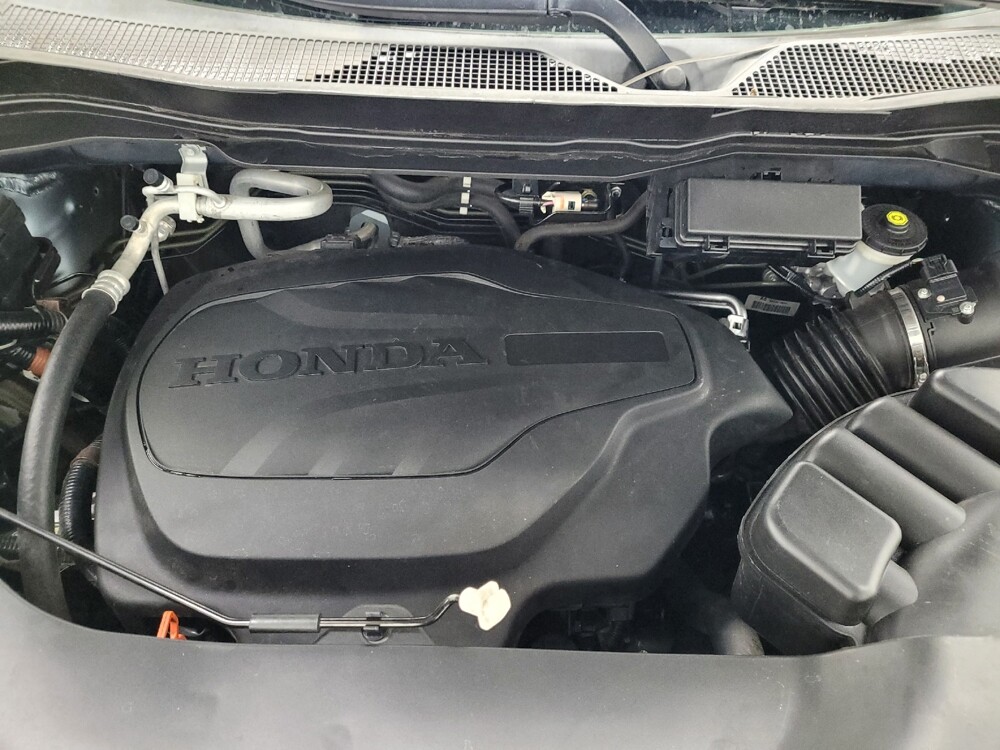 2019 Honda Pilot in Las Vegas, NV 89104 - 18138584 30