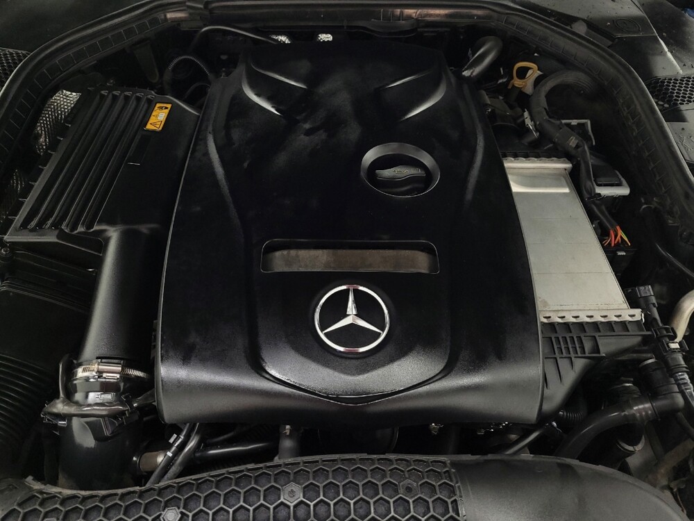 2018 Mercedes-Benz C 300 in Las Vegas, NV 89104 - 18138585 30