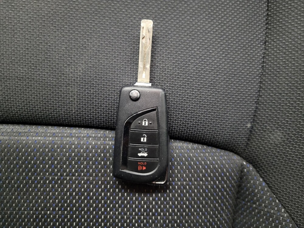 2021 Toyota Corolla in Las Vegas, NV 89104 - 18138586 32
