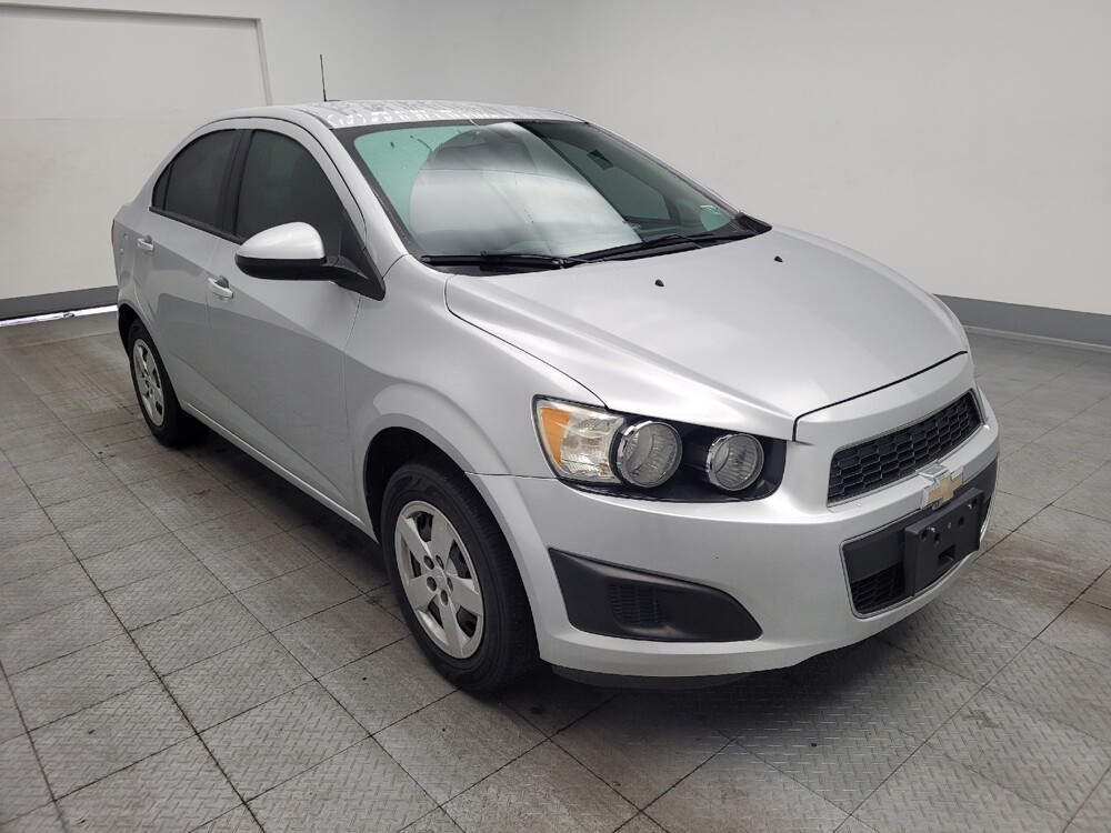 2015 Chevrolet Sonic in Memphis, TN 38128 - 18138587 13