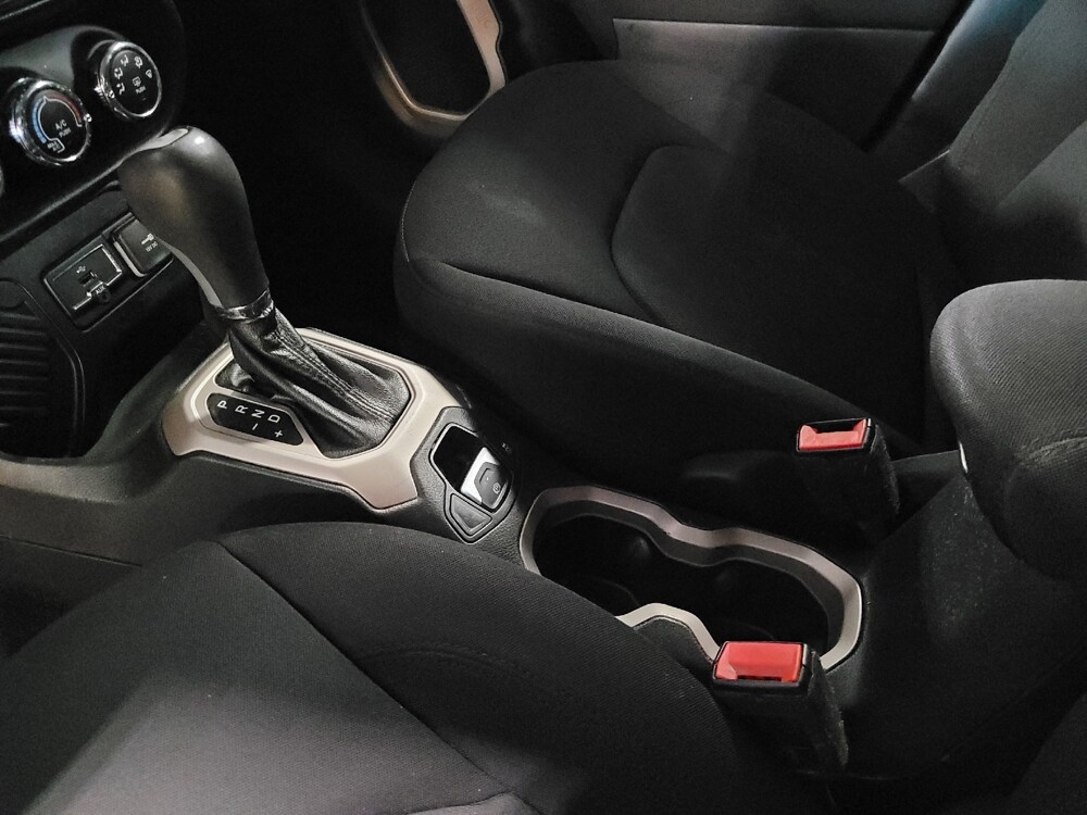 2016 Jeep Renegade in Macon, GA 31210 - 18138593 26